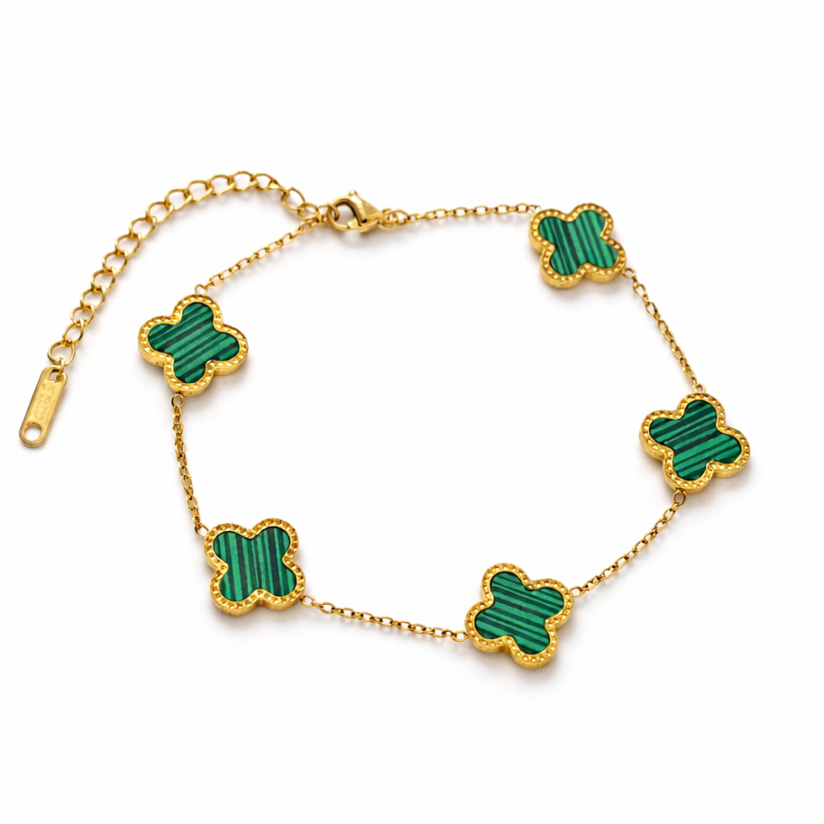 Green clover bracelet